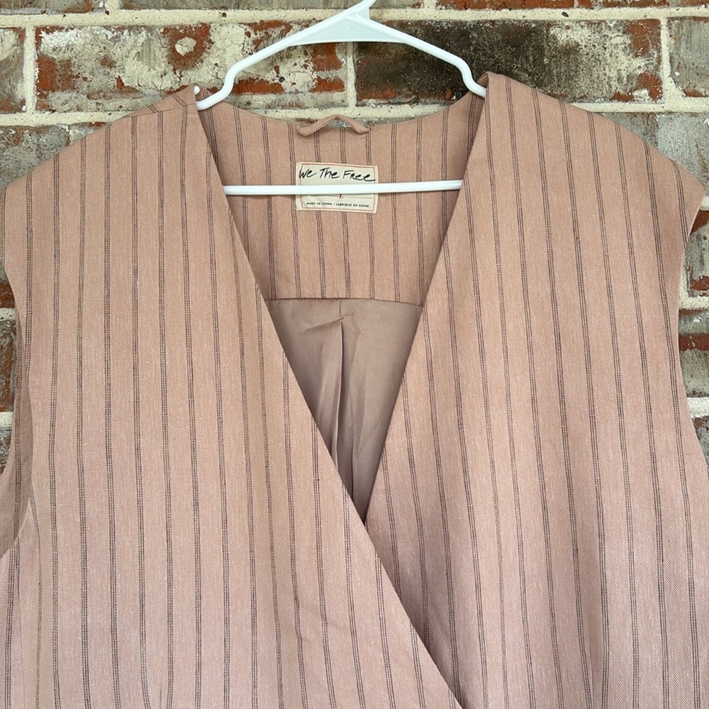 We The Free Pink Striped Oversized Boxy Single Button Linen Vest - Picture 6 of 12